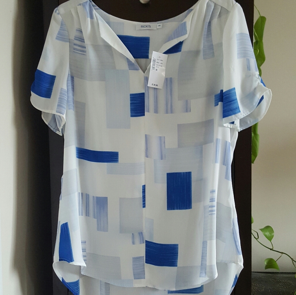 NWT Abstract Print Blouse Size M